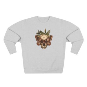 Streetwear Gothic Butterfly Skull Sweatshirt | Unisex Crewneck | Gothic Aesthetic | Perfect for Halloween, Casual Wear, Gifts